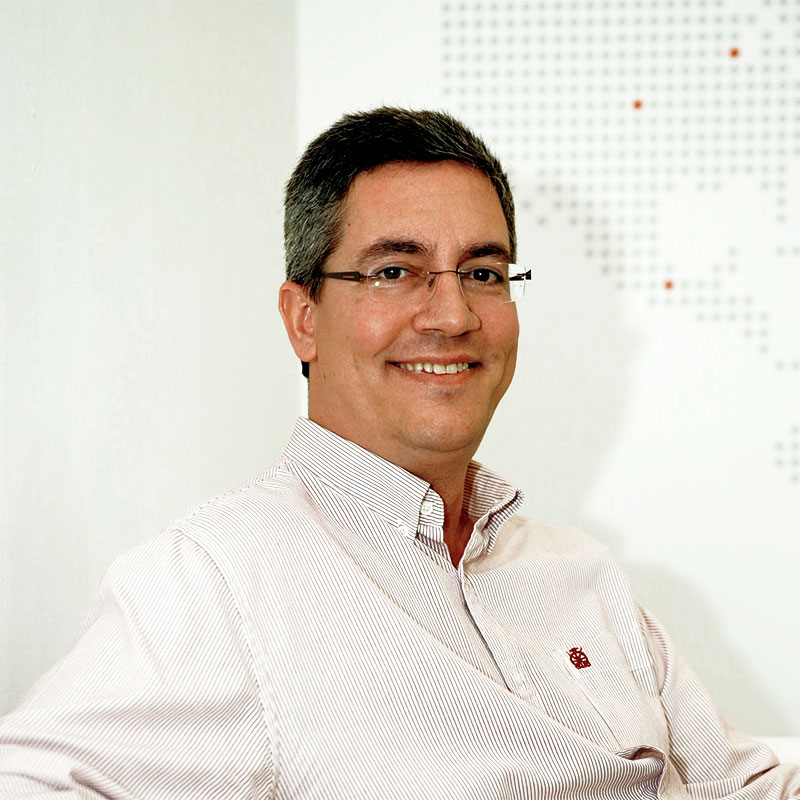 4.- Alberto Ba_Finance Director